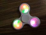 Fidget Spinner με φως LED - Image 3