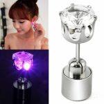 LED Σκουλαρίκια που Αναβοσβηνούν με Κυβική πέτρα Ζιρκόνιας